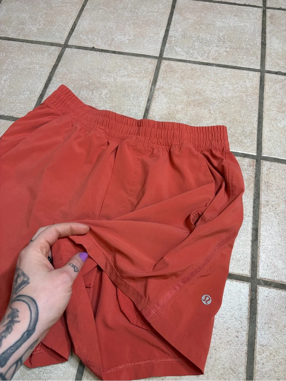 Lululemon Pace Breaker Short *Linerless *5”(Pink Punch) Size Small